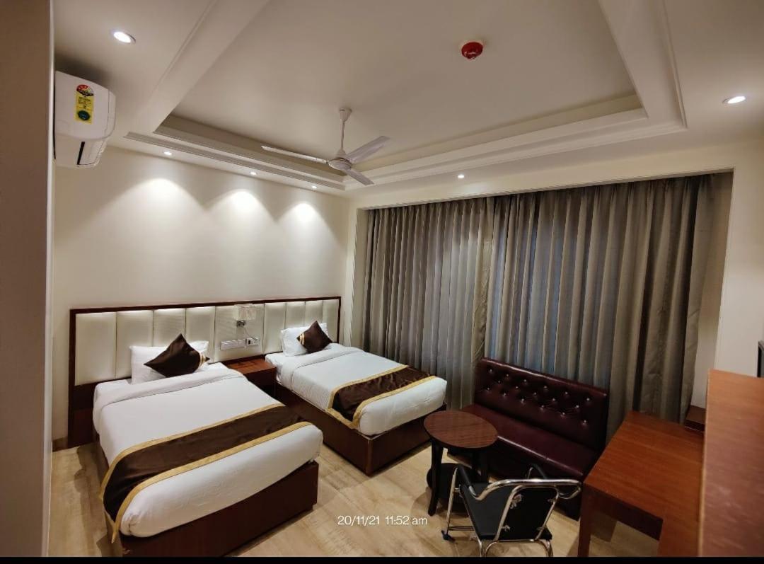 Mds Royal Resort Tulsipur Bagian luar foto