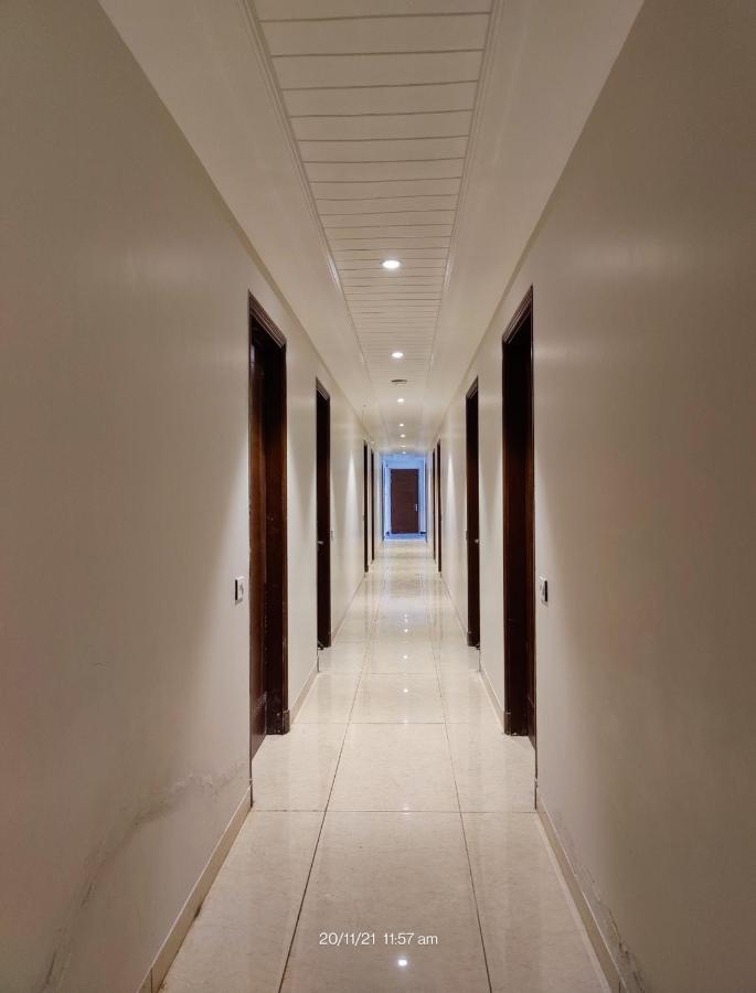 Mds Royal Resort Tulsipur Bagian luar foto