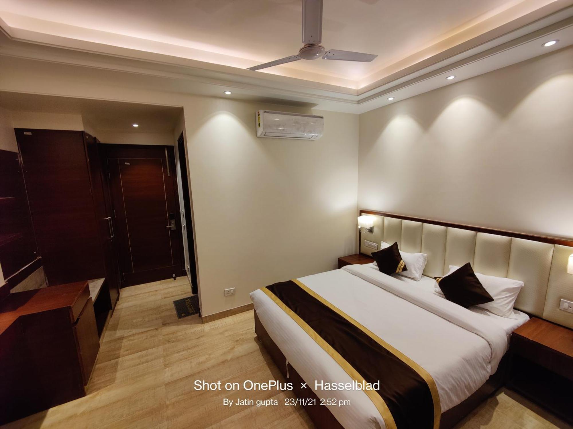 Mds Royal Resort Tulsipur Bagian luar foto